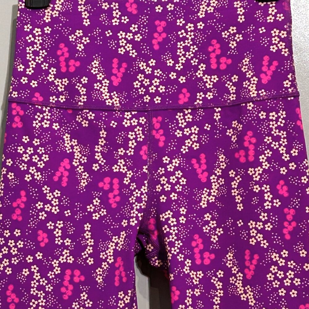 Anna Sui x Knix Ditsy Blooms Technical Essential Shorts Bike Size Small - Picture 4 of 10